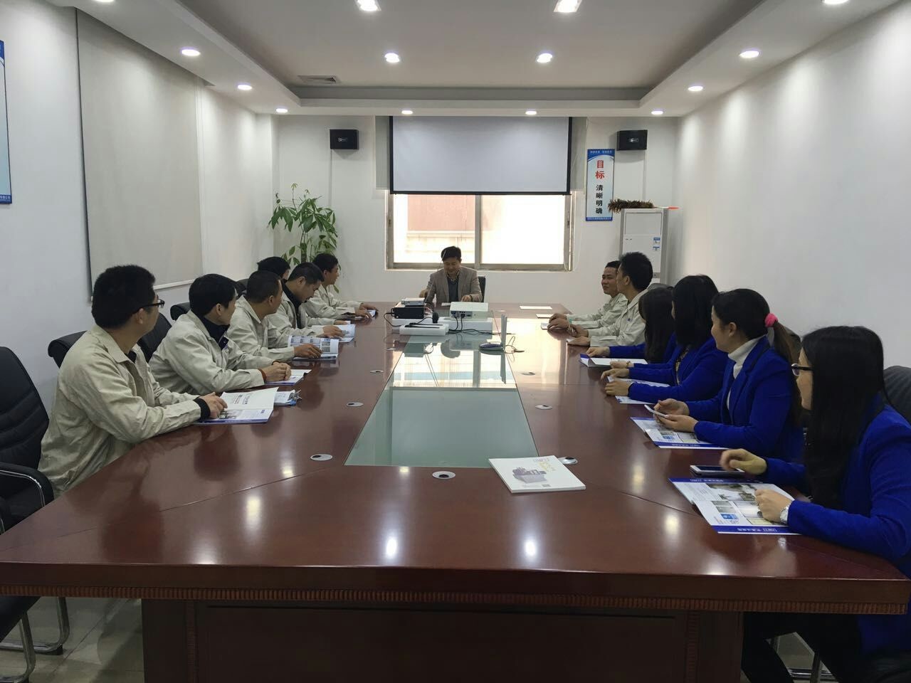 چین Dongguan Jintong Plastic Machinery Co., Ltd. نمایه شرکت