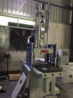 12KW آشپزخانه ابزار شاتل پلاستیک ماشین تزریق قالب گیری عمودی 55T