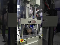 دو رنگ عینک شنا ماشین تزریق قالب بندی عمودی JTT-1700 2V2R